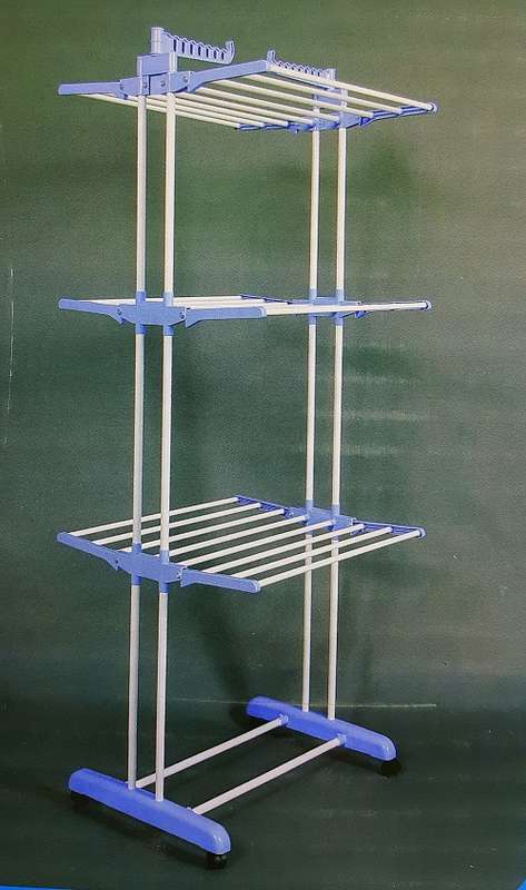 THREE TIER ADJUSTABLE CLOTHES RACK / HANGER / ORGANISER *BARGAIN*