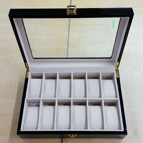 WATCH BOX / DISPLAY / CASE / STORAGE / ORGANISER *12 SLOT/ BLOCK/ DIVISION*BARGAIN*REAL SOLID WOOD
