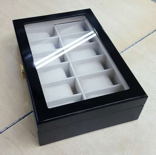 WATCH BOX / DISPLAY / CASE / STORAGE / ORGANISER *12 SLOT/ BLOCK/ DIVISION*BARGAIN*REAL SOLID WOOD