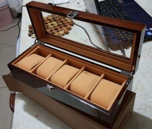 WATCH BOX 5 SLOT SOLID BROWN WOOD