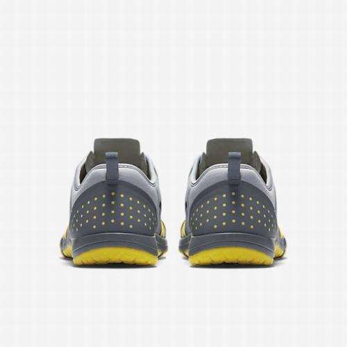 Original Women's NIKE Wolf Grey Free Cross Compete Training Shoe 749421 008 Size UK 5 (SA 5)