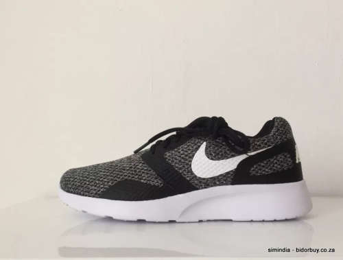 Original Women's NIKE Kaishi NS 747495 004 UK Size 4.5 (SA 4.5)