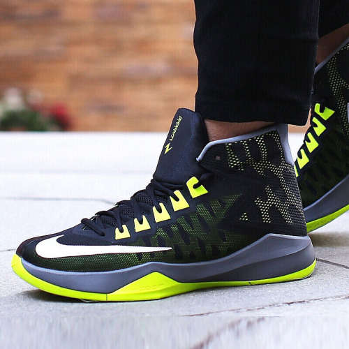 Original Mens Nike Zoom Devosion 844592 002 UK Size 11 (SA 11)