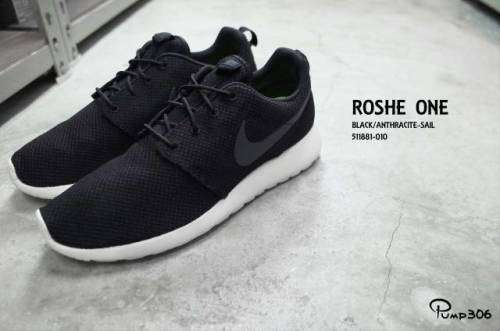 Original Mens NIKE ROSHE ONE BLACK 511881 010  UK Size 12 (SA 12)