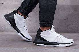 Original Mens NIKE AIR VERSATILE 852431 100 White/Metallic Silver Size UK 11 (SA 11)