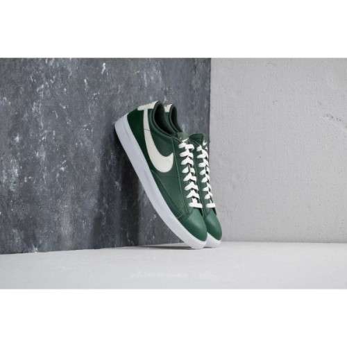 Original Mens NIKE Blazer LOW LEATHER (Latest) FIR/SAIL-GUM AJ9515 300 Size UK 12 (SA 12)