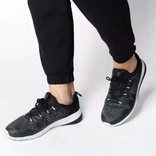 Original Mens Nike CK RACER 916780 007 Black/ White Noir Size UK 12 (SA 12)