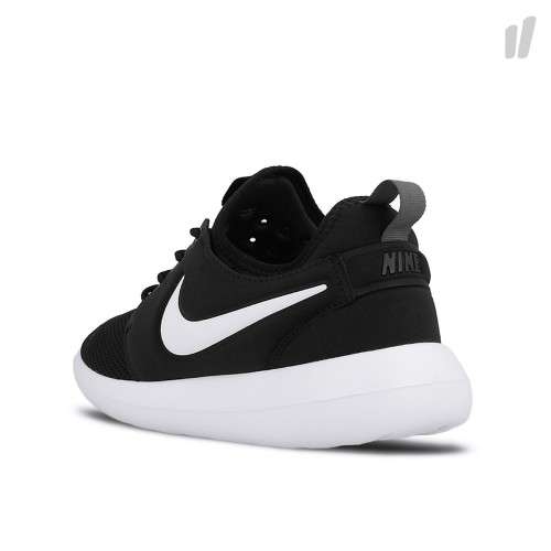 Original Mens NIKE ROSHE TWO 844656 004 Black/ White Size UK 11 (SA 11)