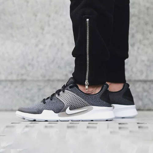 Original Mens Nike Arrowz 902813 002 BLACK/ DARK GRAY UK Size 12 (SA 12)