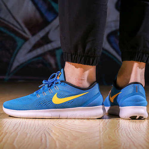 Original Mens Nike Free RN 831508 402  Blue / Yellow/ White Size UK 12 (SA 12)