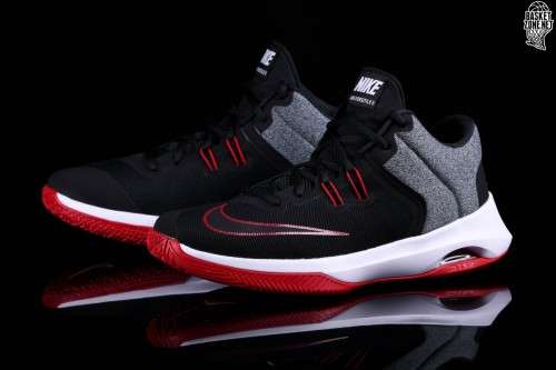 Original Mens NIKE AIR VERSITILE II BLACK/ WHITE / GYM RED 921692 002 Size UK 7/8 (SA 7/8)