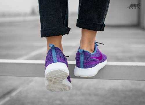 Original Women's NIKE ROSHE ONE FLYKNIT OCEAN FOG / VIVID PURPLE 704927 405 Size UK 4.5 (SA 4.5)