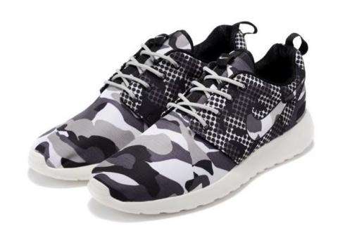 Original Mens NIKE ROSHE One Print Summit White / Cool Grey 655206 100 Size UK 11.5 (SA 11.5)