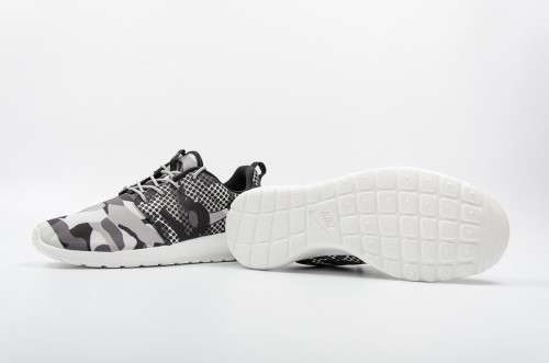 Original Mens NIKE ROSHE One Print Summit White / Cool Grey 655206 100 Size UK 11.5 (SA 11.5)
