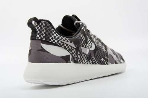 Original Mens NIKE ROSHE One Print Summit White / Cool Grey 655206 100 Size UK 11.5 (SA 11.5)