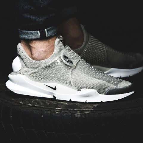 Original Mens NIKE SOCK DART Medium Grey/ Black- White 819686 002 UK Size 9 (SA 9)