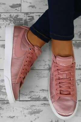 Original Womens NIKE Blazer LOW SE (latest) Rust Pink/ White AO1251 600 Size UK 6 (SA 6)