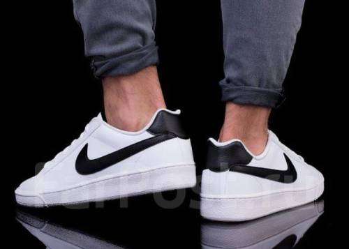 Sneakers Original Mens NIKE Court MAJESTIC LEATHER 574236 100 White Black Size UK 11 SA 11 was sold for 510.00 on 6 Dec at 14 01 by Seal The Deal in Johannesburg ID 448270368