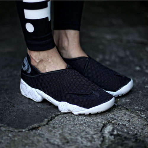 Original Women's Nike RIFT WRAP SE Black/ Cool-Grey-White 881192 001 Size UK 4.5 (SA 4.5)