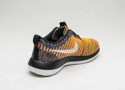 Original Women's NIKE Roshe TWO FLYKNIT 844929 005 Black/White/Mango Size UK 4.5 (SA 4.5)