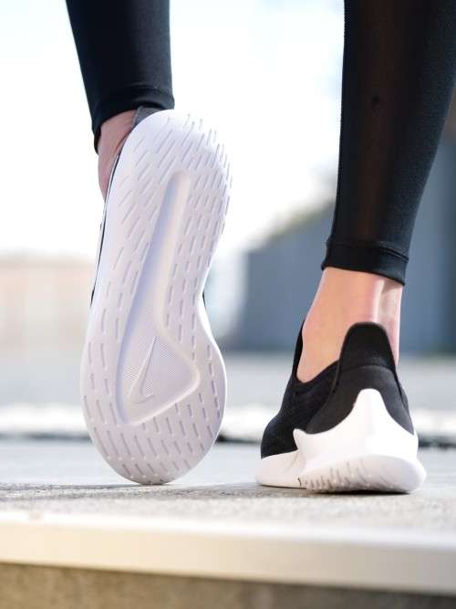 Sneakers Original Womens NIKE Viale SLP AQ2234 001 LATEST BLACK WHITE Size UK 5 SA 5 was sold for 652.00 on 20 Sep at 14 01 by Seal The Deal in Johannesburg ID 435823465