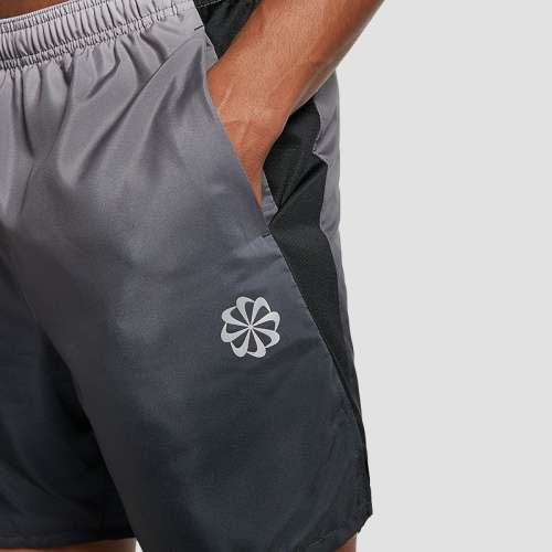 Original Mens Nike Challenger Printed 7" Shorts AQ5056 056 Size Medium