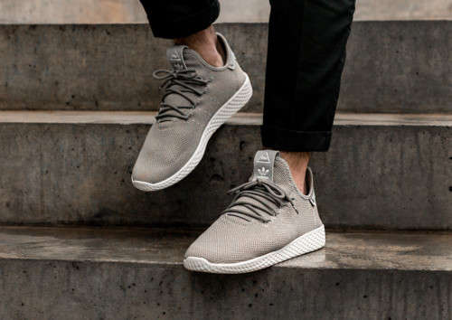 Sneakers Original Mens adidas Pharrell Williams Tennis HU Beige Chalk White CQ2163 Size UK 10 SA 10 was sold for 355.00 on 19 Feb at 21 01 by Seal The Deal in Johannesburg ID 458197267