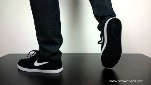 Original Mens Nike SB CHECK 705265 006 Black /White 705265 006 Size UK 9 (SA 9)