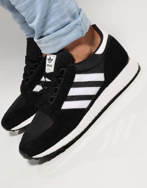 Original Men's adidas Forest Grove B41550 Black / White Size UK 8 (SA 8)