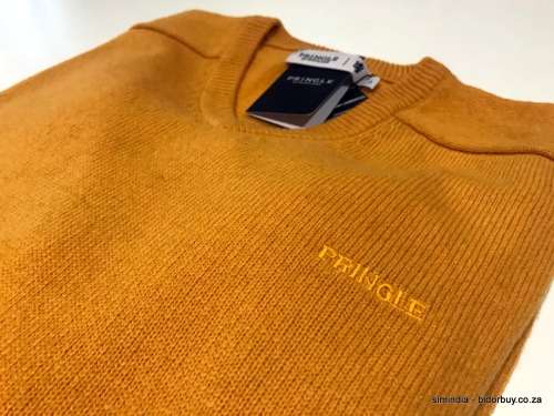 Original Mens PRINGLE Superfine Merino Lambswool James V Neck Jumper Corn Color Size Large