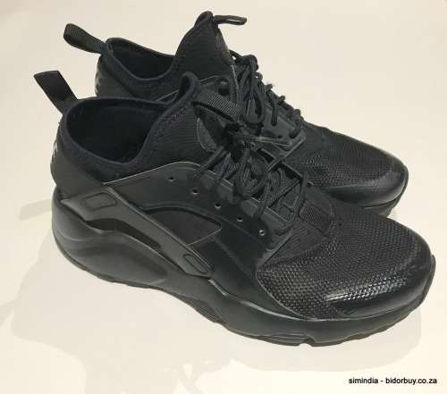 Original Mens Nike AIR HUARACHE RUN ULTRA Black/ Black 819685 002 (USED) Size UK 8 (SA 8)
