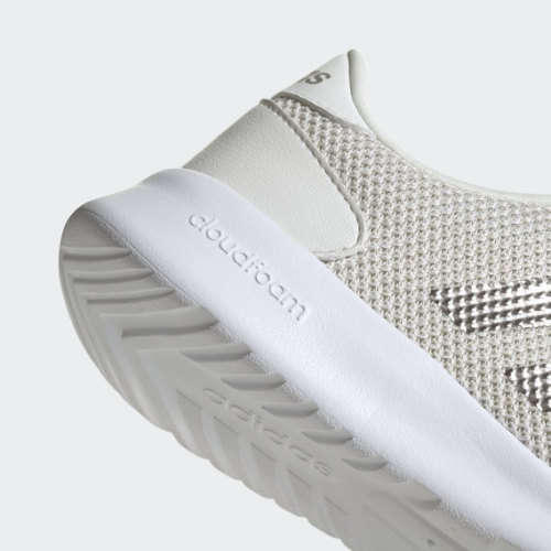 Original Women's adidas QT Racer Cloud White/ Platin Met EE8088 Size UK 5 (SA 5)