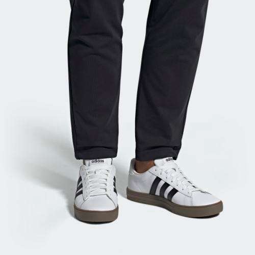 Original Men's adidas Daily 2.0 Skateboarding White/ Core Black/ Gum F34469 Size UK 7 (SA 7)