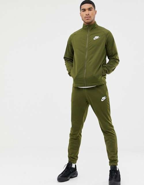 Other Men s Clothing Original Men s Nike 2 Piece Track Suit PK Olive Green CD9239 395 Size XL was sold for 505.00 on 26 Aug at 21 31 by Seal The Deal in Johannesburg ID 481650704