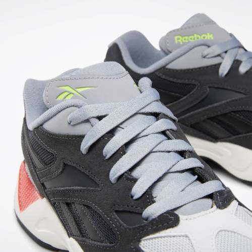 Original Reebok Mens AZTREK 96  Porcelain/ Grey DV9767 Size UK 8 (SA 8)
