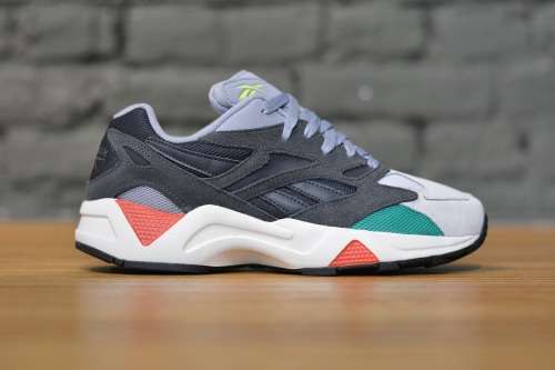 Sneakers Original Reebok Mens AZTREK 96 Porcelain Grey DV9767 Size UK 8 SA 8 was sold for 649.00 on 27 Sep at 21 30 by Seal The Deal in Johannesburg ID 485710723