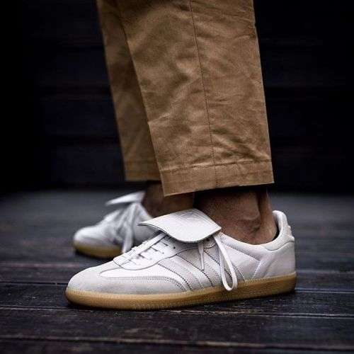 Original Mens adidas Samba Recon LT Off White/ Gum B75903 Size UK 9 (SA 9)