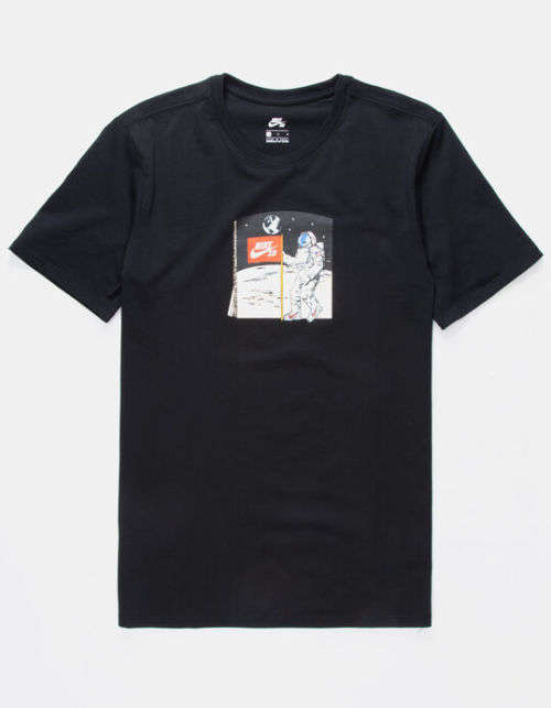 NIKE Men's Skateboarding Fake Moon Landing Astronaut SB Black CI7609 010 Size Large