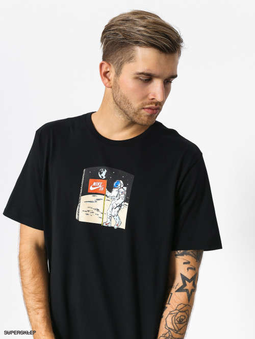 NIKE Men's Skateboarding Fake Moon Landing Astronaut SB Black CI7609 010 Size Large