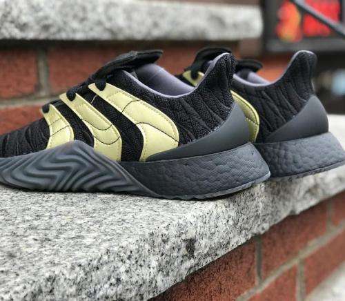 adidas Men's SOBAKOV BOOST Core Black / Gold Metallic / Carbon D98155 Size UK 11 (SA 11)
