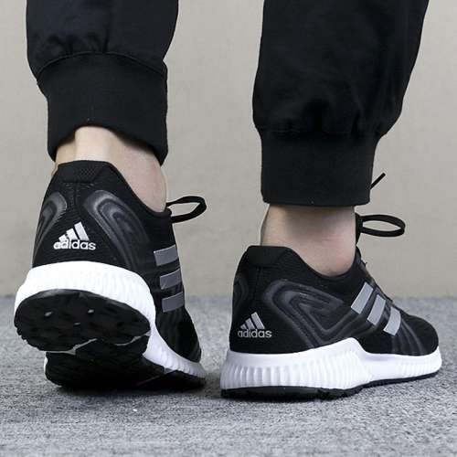adidas Men's AEROBOUNCE 2 Core Black / Silver Metallic EF0536 Size UK 11 (SA 11)