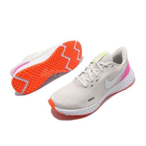 Nike Women's Revolution 5 Platinum Tint / Pink Blast BQ3207 007 Size UK 5.5 (SA 5.5)