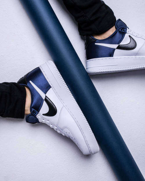 Nike Air Force 1 NBA Midnight Navy Satin BQ4420 400 Size UK 10 (SA 10)
