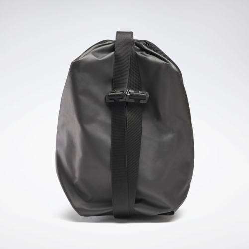 Reebok Unisex Tech Style Imagiro Bag Black GD0630