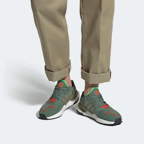 adidas Men`s DAY JOGGER Trace Green/ Cargo/ Solar Red FW4817 Size UK 10.5 (SA 10.5)