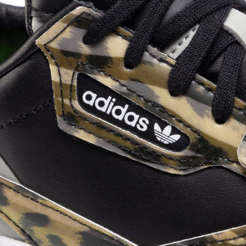 adidas Women`s FALCON Core Black / Metal Grey / Cloud White FV3080 Size UK 6 (SA 6)