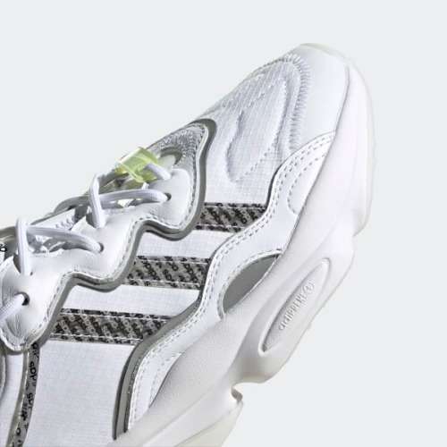 adidas Women's OZWEEGO Cloud White/ Core Black/ Silver Metallic FV8116 Size UK 4.5 (SA 4.5)