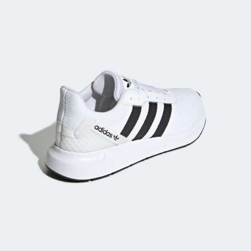 adidas Men`s SWIFT RUN RF Cloud White/ Core Black FV5358 Size UK 8 (SA 8)