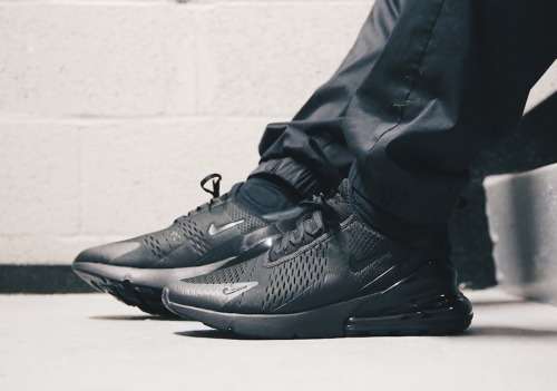 Nike Men`s Nike Air Max 270 Black/ Black AH8050 005 Size UK 8 (SA 8)