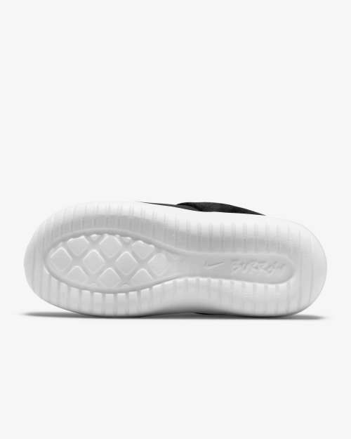 Nike Women`s BURROW Black/ White DC1458 010 Size UK 6 (SA 6)